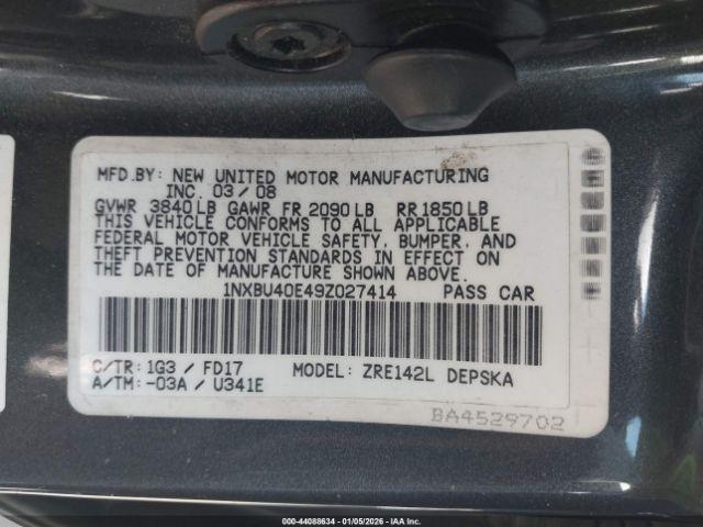 Toyota Corolla S Image 4