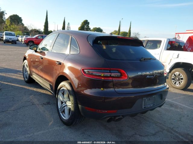 Porsche Macan S Image 8
