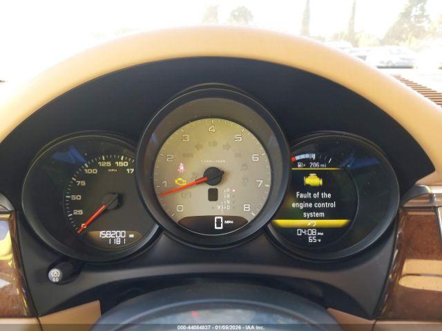 Porsche Macan S Image 11