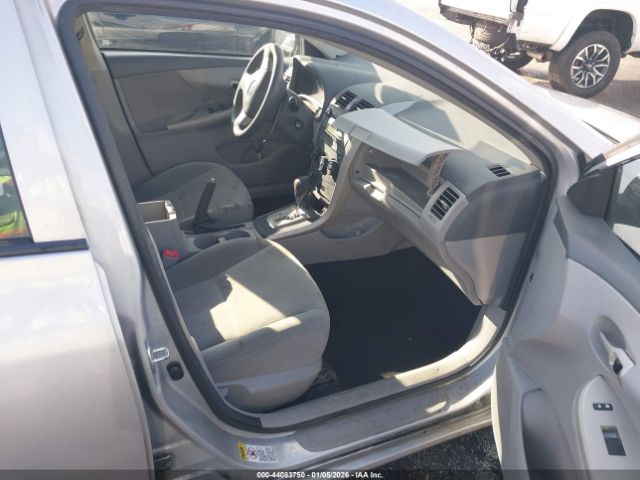 Toyota Corolla Le Image 5