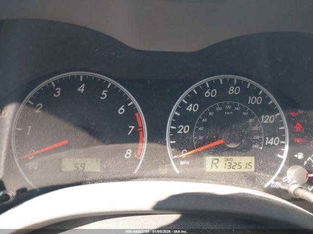 Toyota Corolla Le Image 9