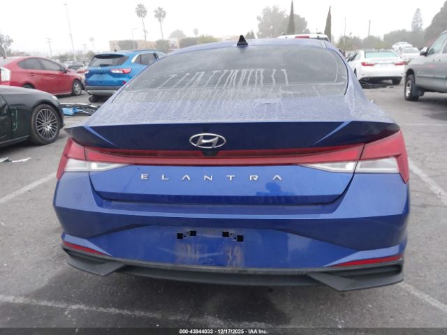 Hyundai ELANTRA Sel Image 13