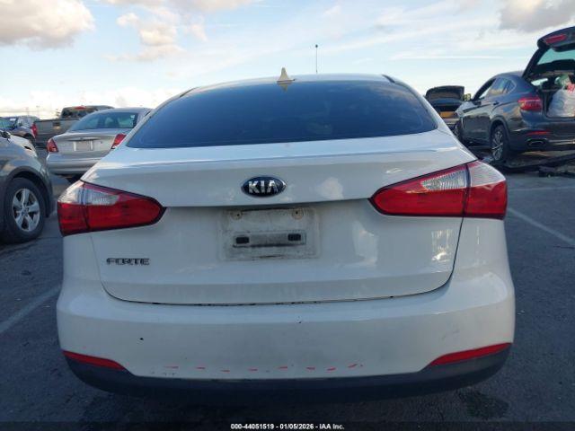 Kia Forte Lx Image 4