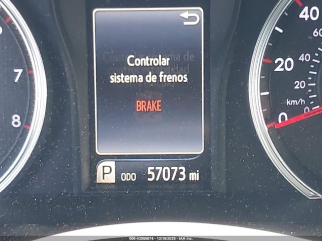 Toyota Camry Xse Image 8