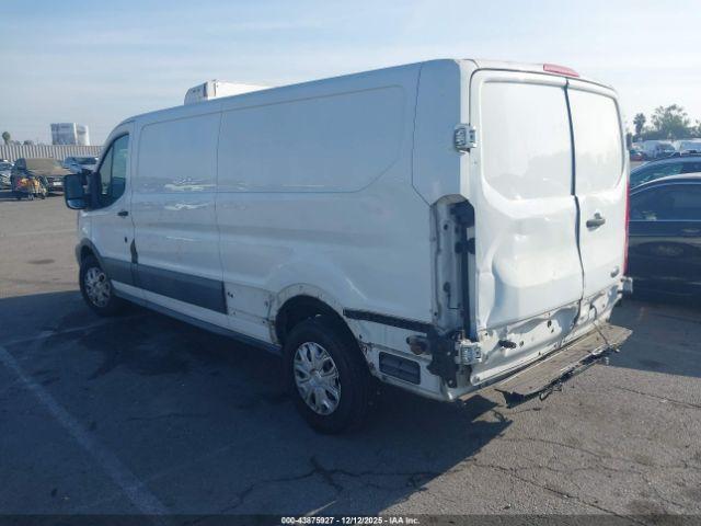 Ford Transit Image 2