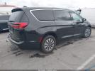 Chrysler Pacifica Touring L Image 10
