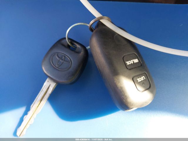 Toyota Corolla S Image 3