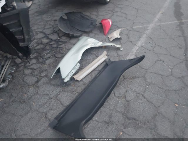 Toyota Avalon Limited Image 10