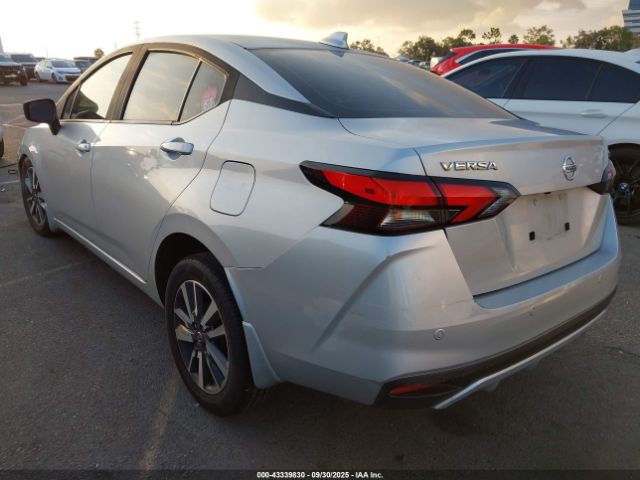 Nissan Versa Sv Xtronic Cvt Image 3