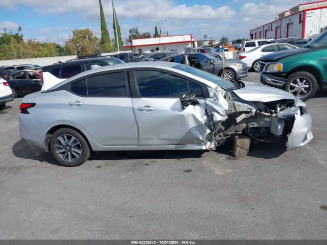 Nissan Versa Sv Xtronic Cvt Image 12