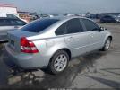 Volvo S40 2.4i Image 2