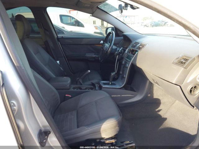 Volvo S40 2.4i Image 7