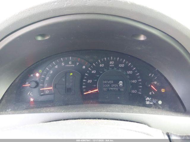 Toyota Camry Xle V6 Image 14