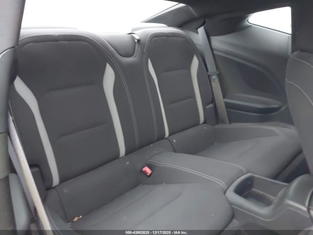 Chevrolet Camaro 1lt Image 8