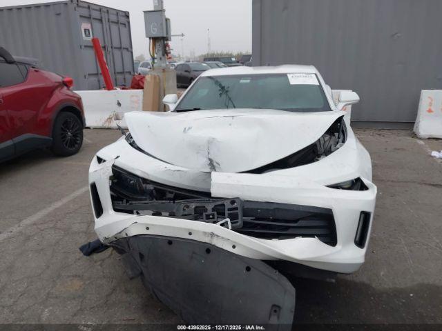 Chevrolet Camaro 1lt Image 11