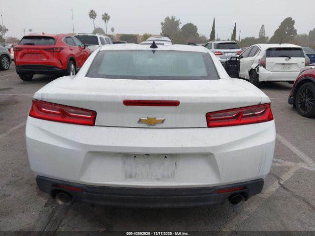 Chevrolet Camaro 1lt Image 14