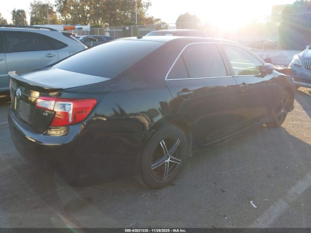 Toyota Camry Se Sport Image 3