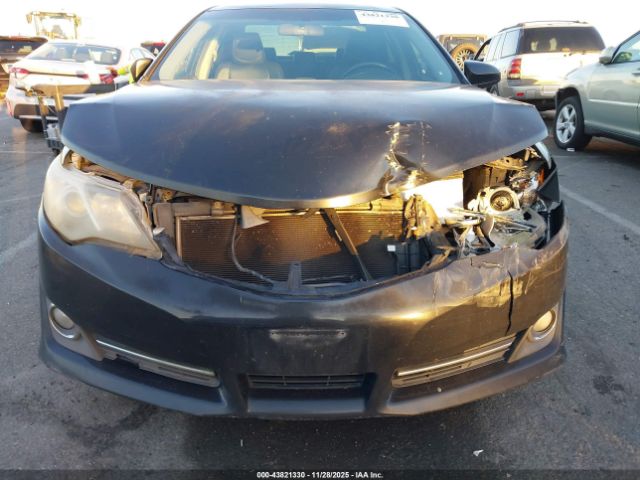 Toyota Camry Se Sport Image 8