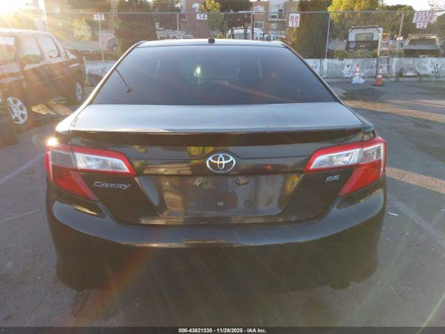 Toyota Camry Se Sport Image 12