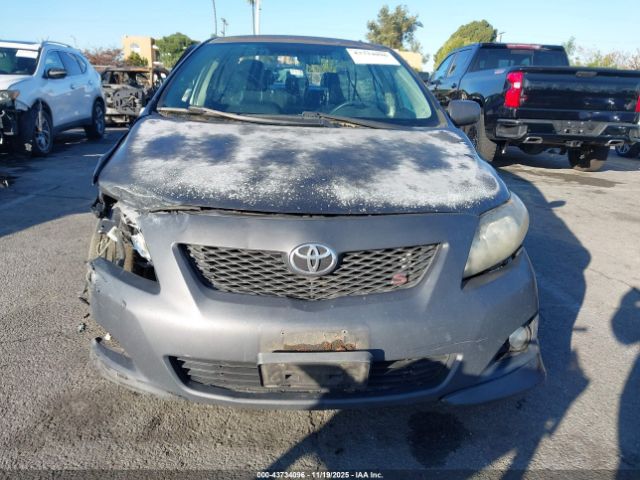 Toyota Corolla S Image 16