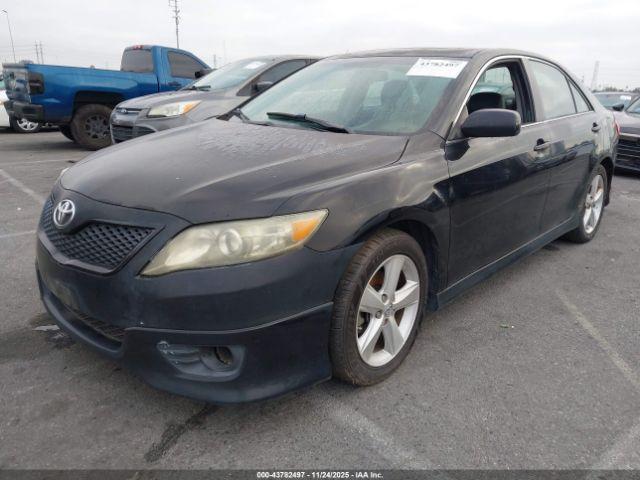 Toyota Camry Se V6 Image 2