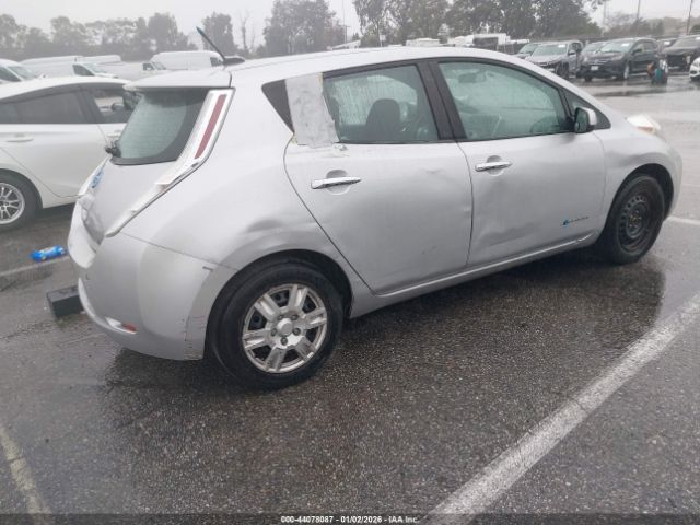 Nissan LEAF S Image 13