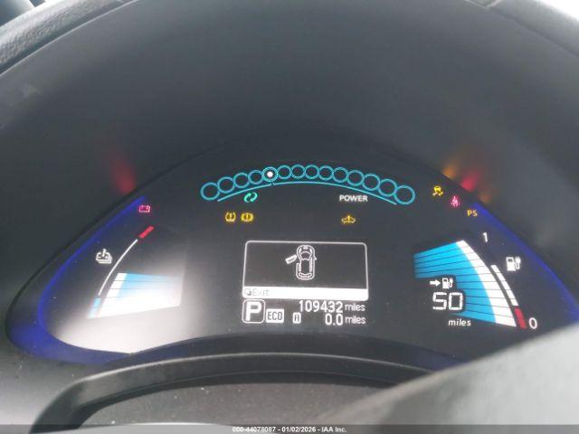 Nissan LEAF S Image 2