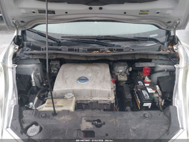 Nissan LEAF S Image 7