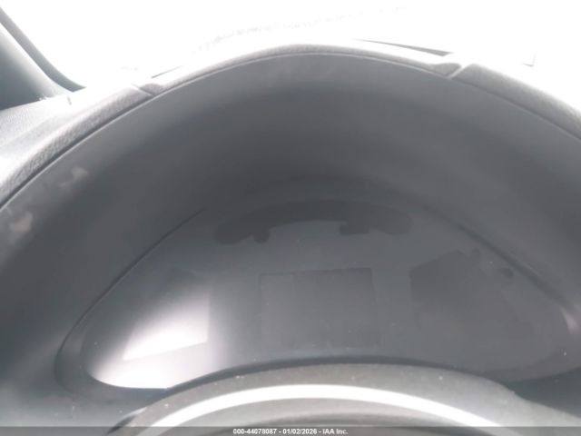 Nissan LEAF S Image 6