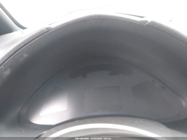 Nissan LEAF S Image 6