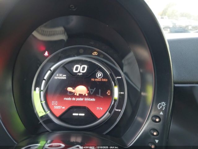 FIAT 500e Battery Electric Image 7