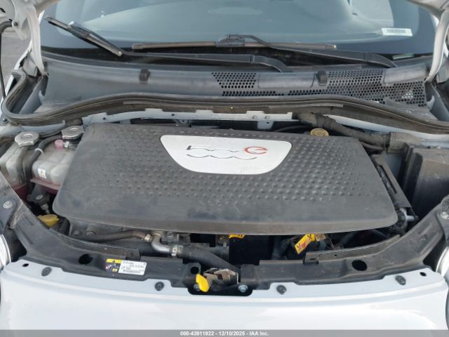 FIAT 500e Battery Electric Image 9