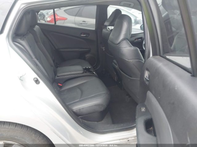 Toyota Prius Prime Premium Image 6