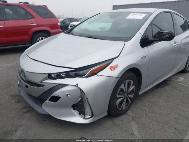 Toyota Prius Prime Premium Image 11
