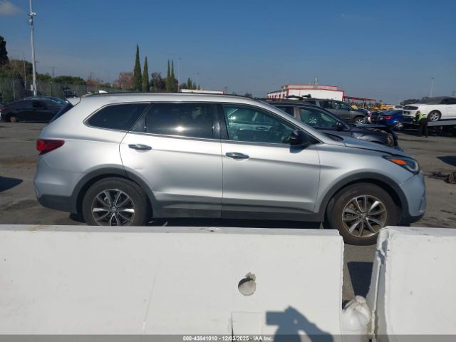 Hyundai SANTA FE Se Image 16