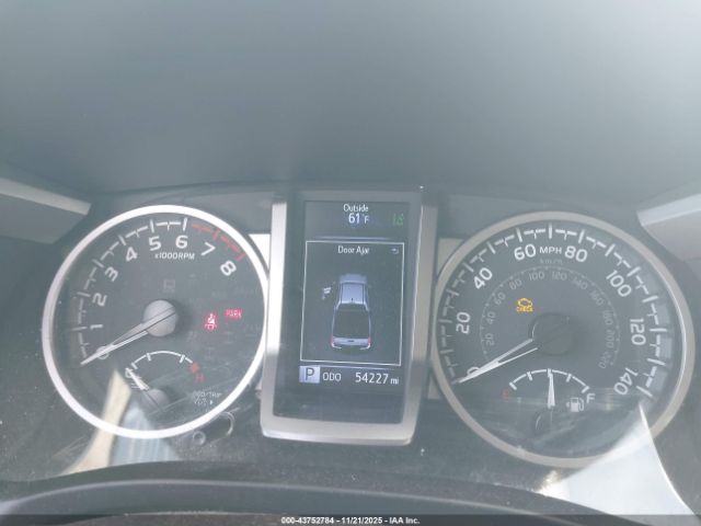 Toyota Tacoma Sr5 V6 Image 18