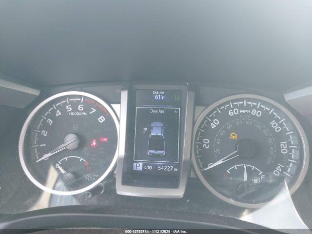 Toyota Tacoma Sr5 V6 Image 18