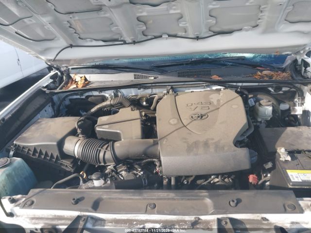 Toyota Tacoma Sr5 V6 Image 6