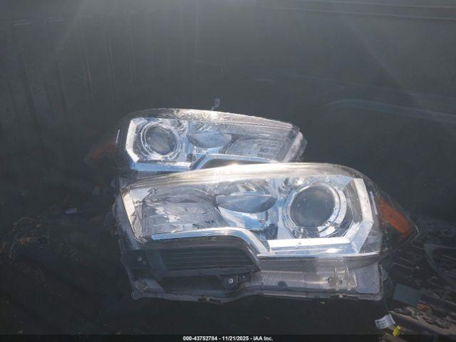 Toyota Tacoma Sr5 V6 Image 19