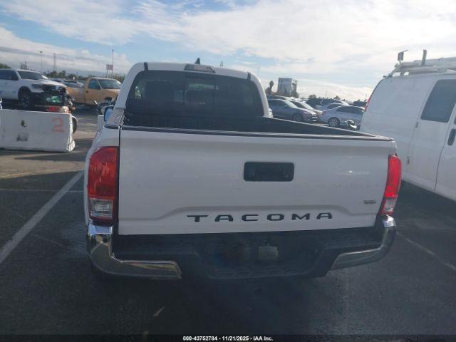 Toyota Tacoma Sr5 V6 Image 10