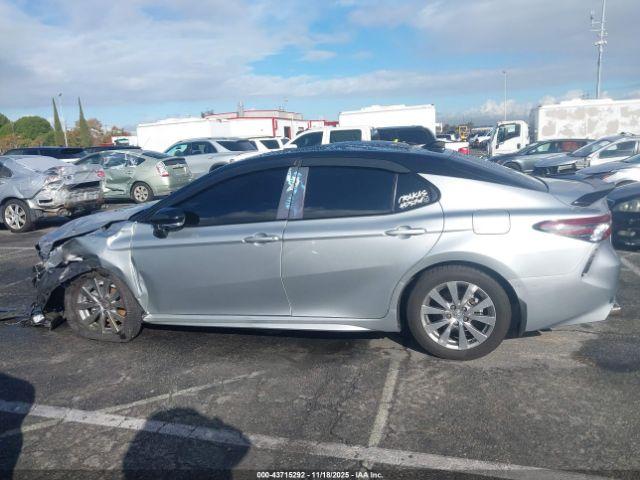 Toyota Camry Xse V6 Image 13