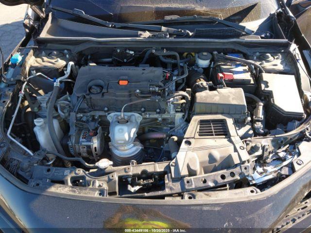 Honda Civic Sport Image 12