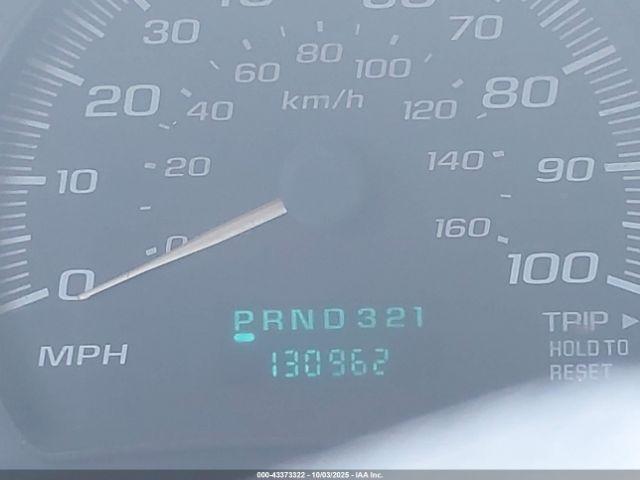 Chevrolet Express Image 10