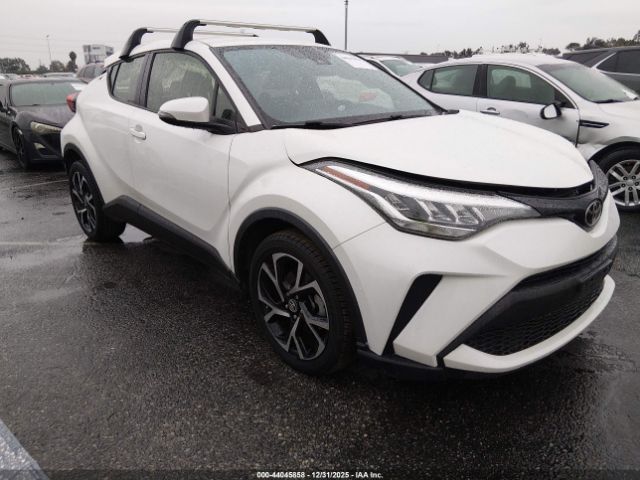 Toyota C-HR Xle Image 1