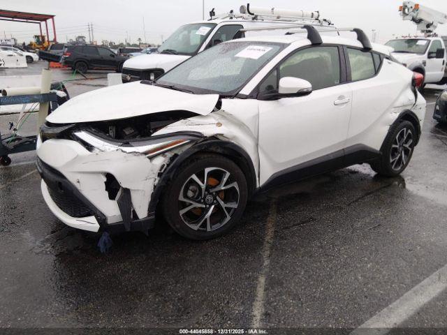Toyota C-HR Xle Image 15