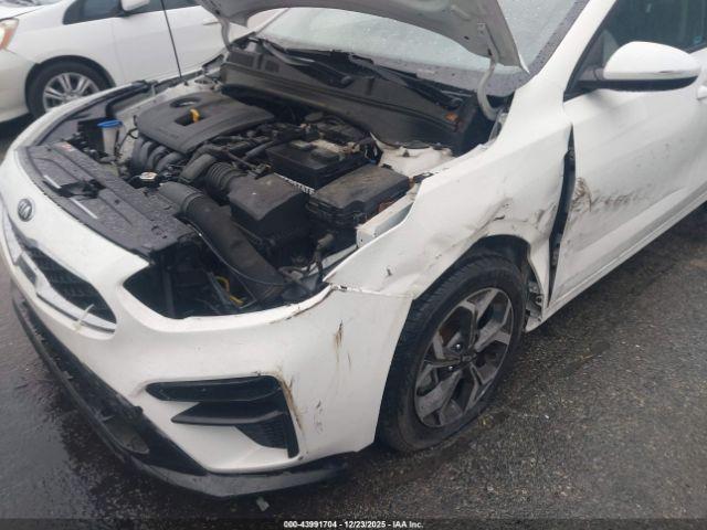 Kia Forte Lxs Image 5