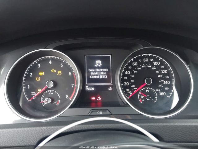 Volkswagen Golf S Image 4