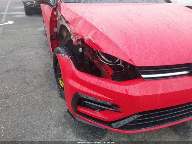 Volkswagen Golf S Image 9