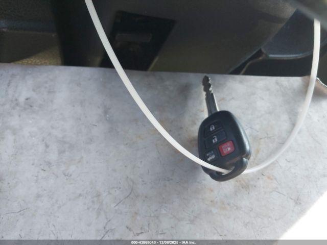 Toyota Corolla S Plus Image 15