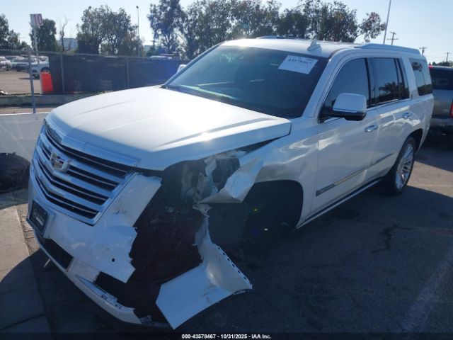 Cadillac Escalade Platinum Image 17